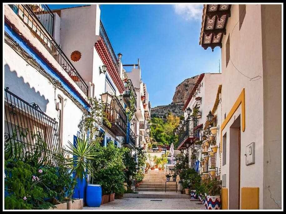 Flamenco, Apartamento Exclusivo De Dos Habitaciones En El Pleno Del Casco Antiguo, Alicante, Playa, Centro Historico, Rambla Exterior foto